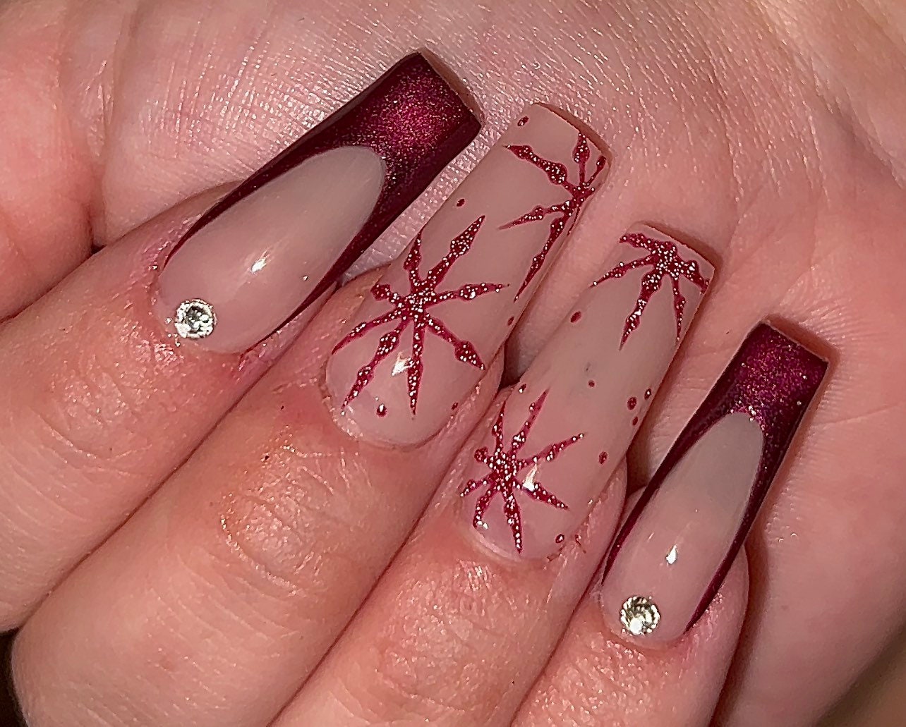 CatEye French + Reflective Snowflakes Press ons | Christmas press on nails | Handmade Press On Nails