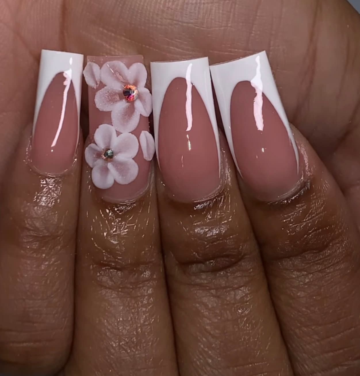 White French + 3D flowers press ons | Press On Nails
