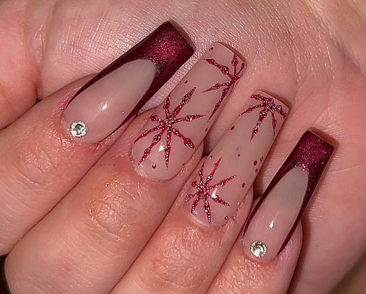 CatEye French + Reflective Snowflakes Press ons | Christmas press on nails | Handmade Press On Nails
