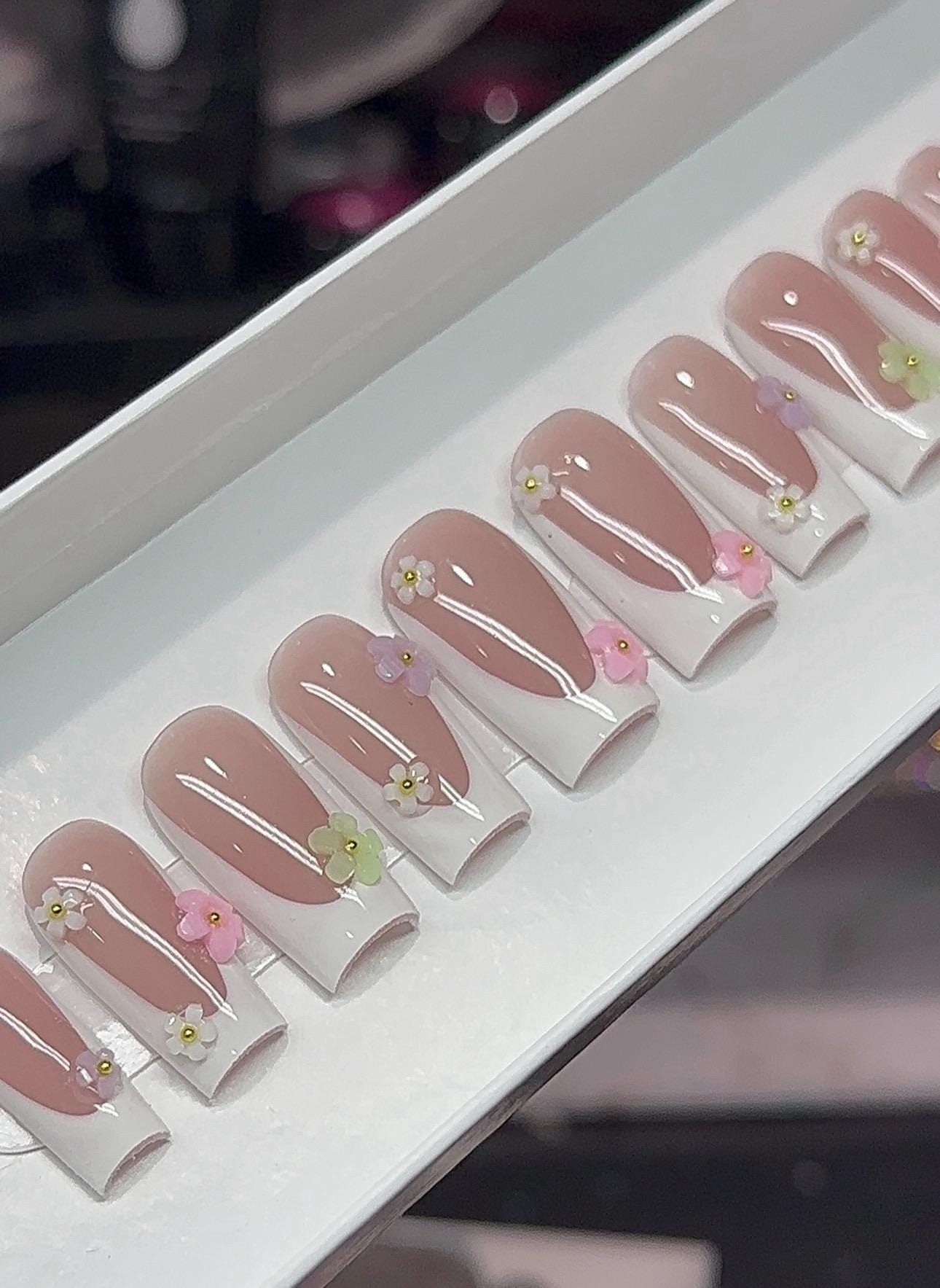 White French + Flowers press ons | Spring press on nails | Handmade Press On Nails