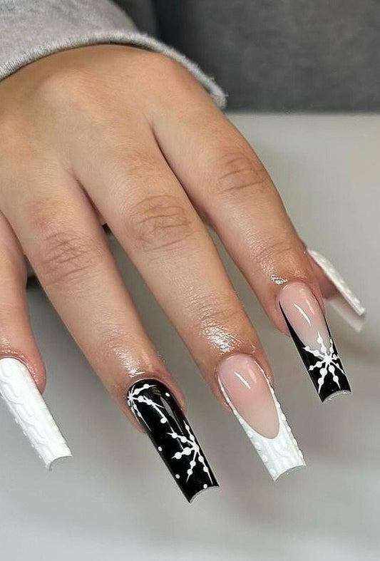 Black & White Snowflake + Sweater French press ons | Holiday press on nails | Winter Press On Nails | Handmade Press On Nails