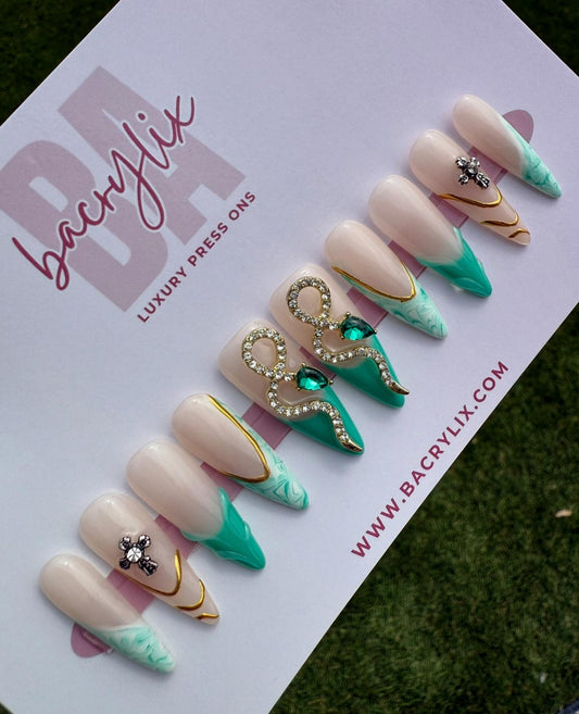 Emerald Venom | Ready-to-Ship Press-On Nail Set | Sizes XS–L | Handmade Press on nails