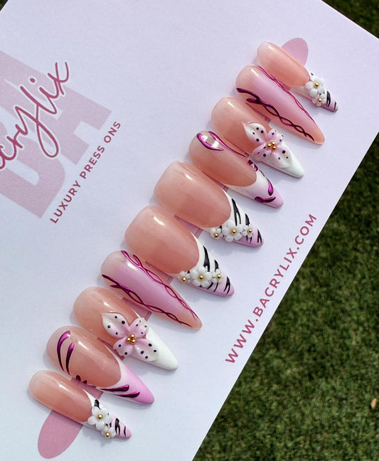Safari Sweetheart | Ready-to-Ship Press-On Nail Set | Sizes XS–L | Handmade Press on nails