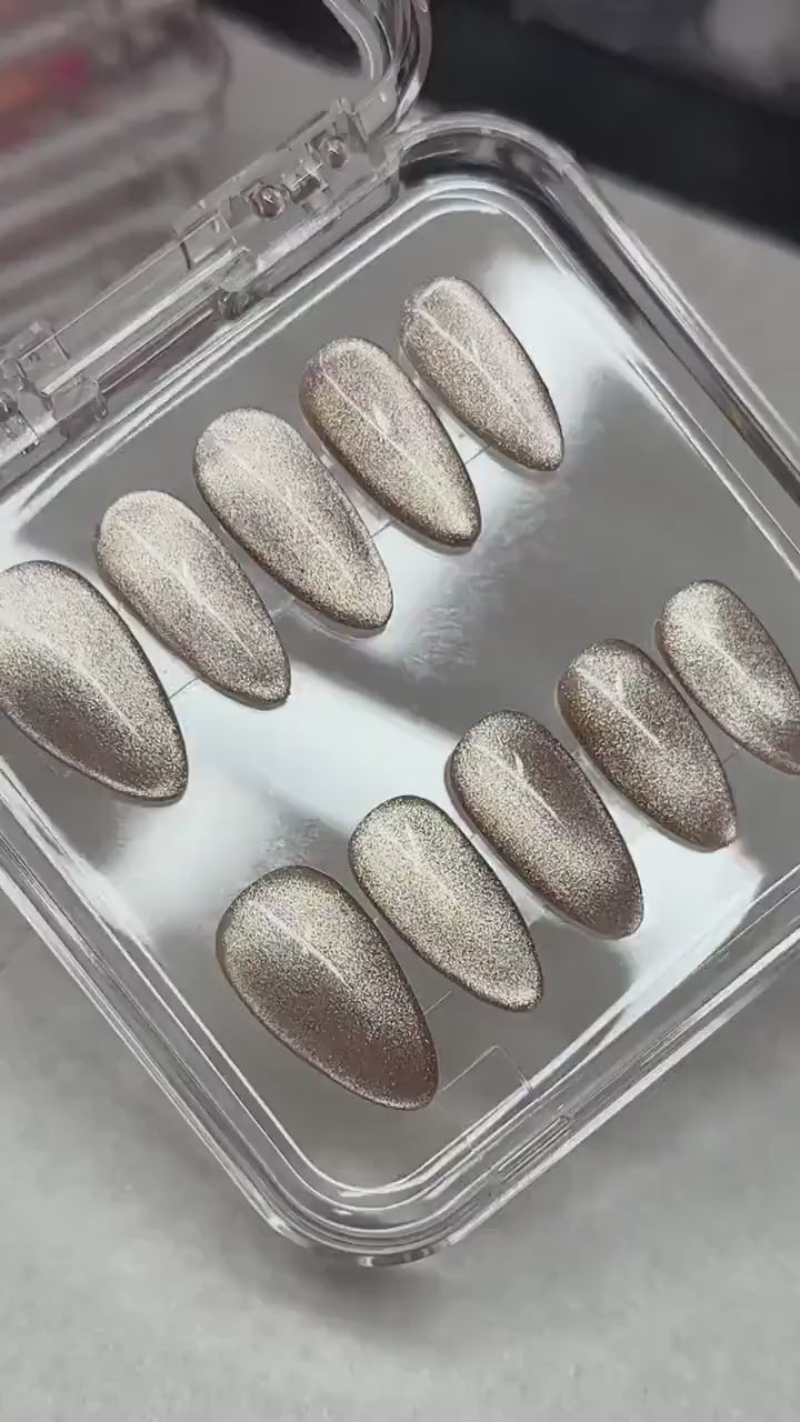 Velvet Cateye press ons | Fall press on nails | Handmade Press On Nails